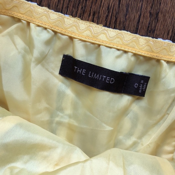 Limited Abstract Yellow Bodice Satiny Shiny Strapless Cocktail Dress - Picture 5 of 8